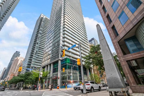 2801-38 Grenville St, Toronto, ON, M4Y1A5 | Card Image