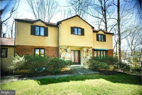 1120 Cymry Dr, BERWYN, PA, 19312-2042 | Card Image