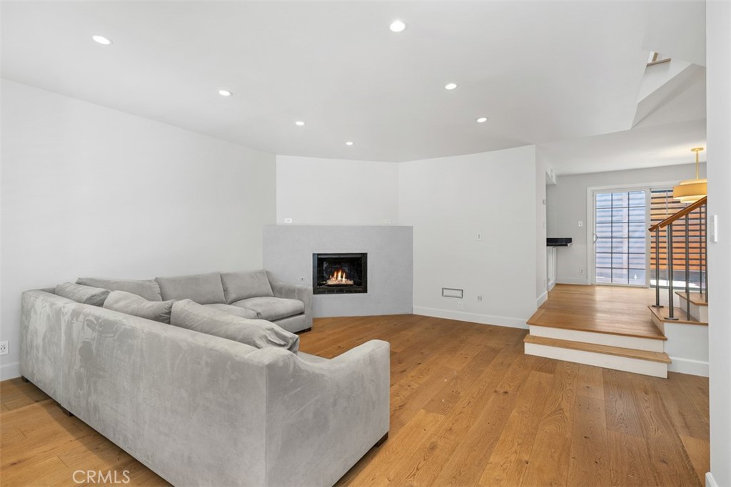 Residential in Santa Monica 4