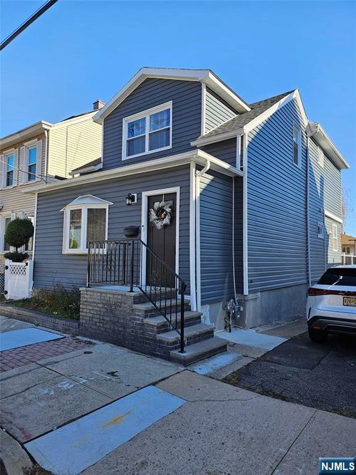 113 Valley Rd, Clifton, NJ, 07013-1119 | Card Image