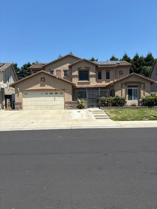 9538 Marciano Ln, Stockton, CA, 95212-3523 | Card Image