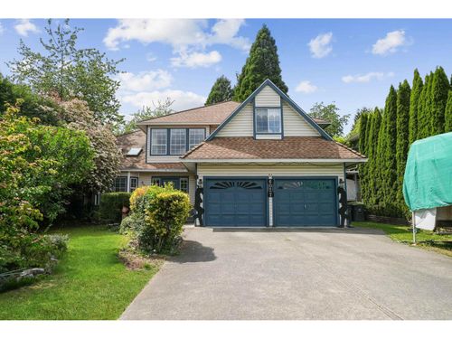 6027 192 St, Surrey, BC, V3S7T8 | Card Image