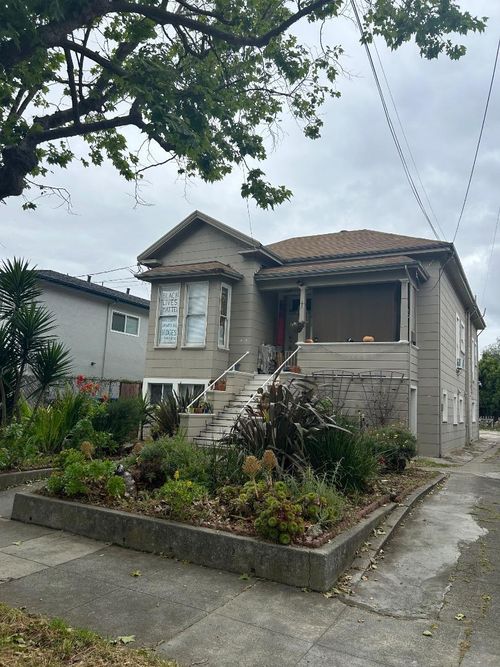 1405 Central Avenue, Alameda, CA, 94501 | Card Image