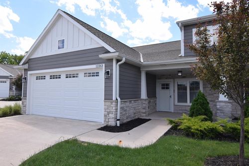 12263 W Waterford Avenue, Greenfield, WI, 53228 | Card Image