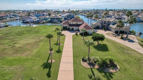411 Porpoise Dr, Aransas Pass, TX, 78336-1905 | Card Image