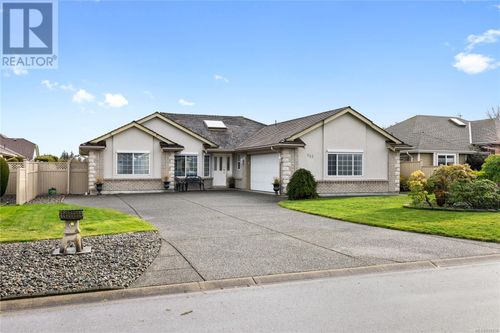 757 Anson Pl, Qualicum Beach, BC, V9K2J4 | Card Image