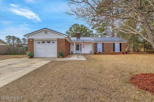 512 E Springhill Ter, Jacksonville, NC, 28546-7366 | Card Image