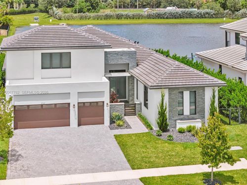 5765 Sw 104th Ter, Cooper City, FL, 33328-5641 | Card Image