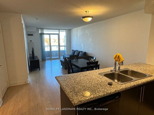 675-23 Cox Blvd, Markham, ON, L3R7Z9 | Card Image
