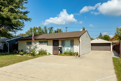 1759 Grove Road, House other with 3 bedrooms, 1 bathrooms and null parking in Ypsilanti MI | Image 2