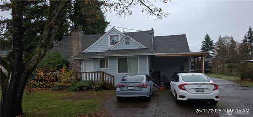 1390 Cedar Ave, Marysville, WA, 98270-3671 | Card Image