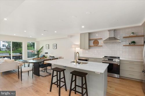 3-318 Webster St Nw, WASHINGTON, DC, 20011-7329 | Card Image