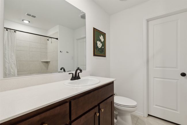 7029 Adderly Rd, House other with 3 bedrooms, 2 bathrooms and null parking in Pilot Point TX | Image 17