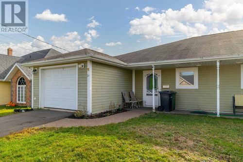 24 Herbert St, Charlottetown, PE, C1C1S5 | Card Image