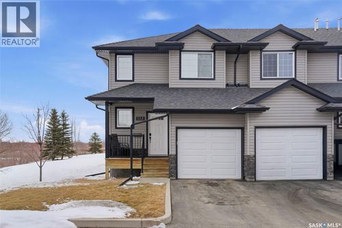 901 4th St S, Martensville, SK, S0K2T1 | Card Image