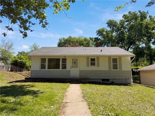 5333 N Euclid Ave, Kansas City, MO, 64118-5868 | Card Image
