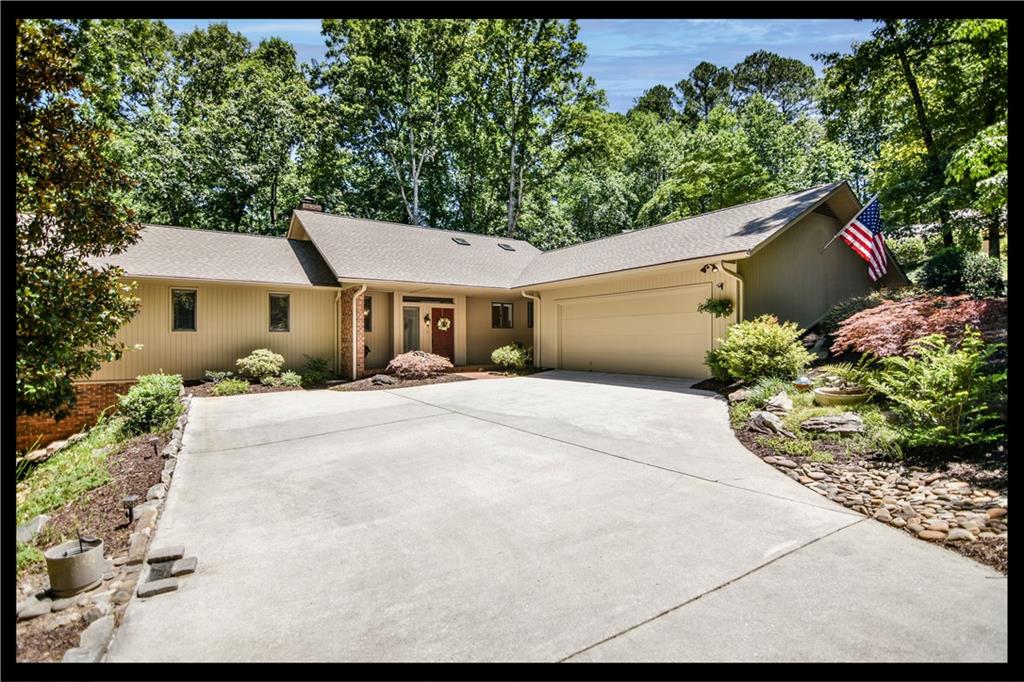 Boatswain Way, Salem, SC 29676