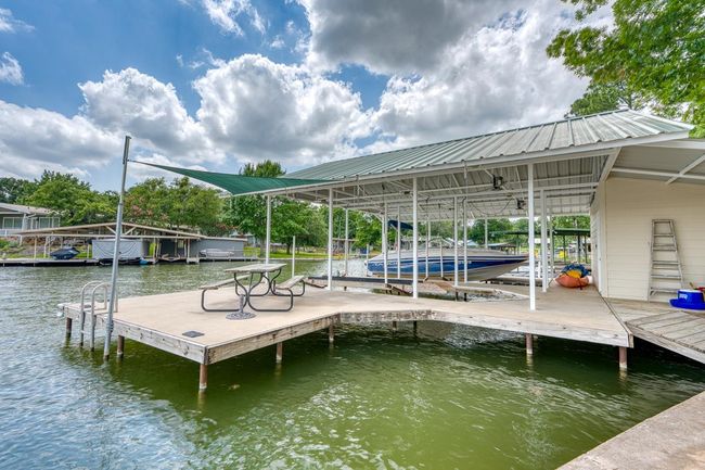 134 Glen Oaks Dr, House other with 3 bedrooms, 4 bathrooms and null parking in Sunrise Beach TX | Image 9