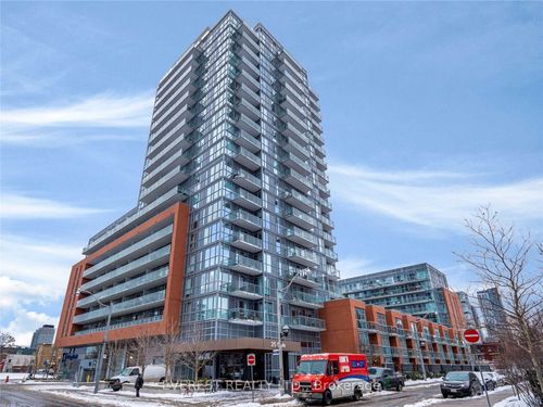 326-25 Cole St, Toronto, ON, M5A4M3 | Card Image