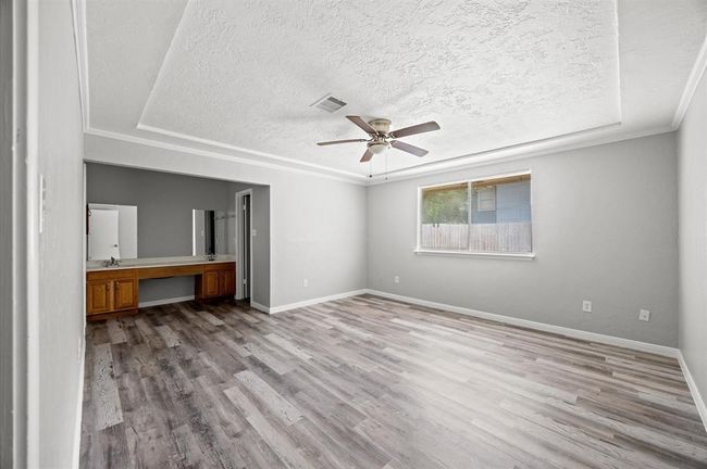 8803 Enchanted Forest Dr, House other with 3 bedrooms, 2 bathrooms and 2 parking in Houston TX | Image 18
