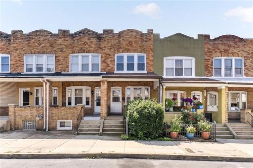 244 E South St, Allentown, PA, 18109-2746 | Card Image