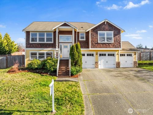 9723 Phillips Rd Se, Port Orchard, WA, 98367-8744 | Card Image