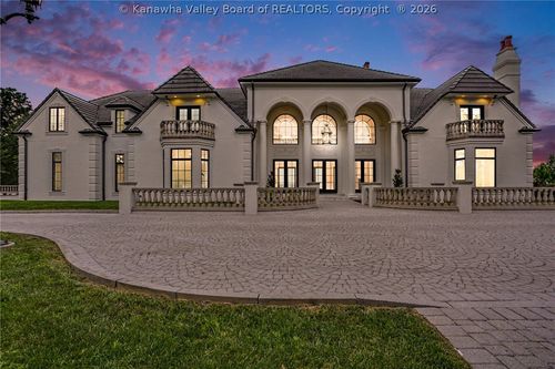 6 Quarry Rdg, Charleston, WV, 25304-1050 | Card Image