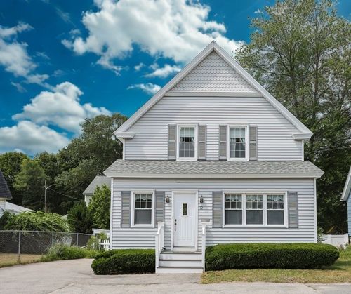 12 Webb St, Methuen, MA, 01844-2962 | Card Image