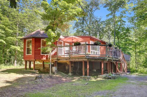 209 Maple Grove Lane, South Frontenac, ON, K0H2V0 | Card Image