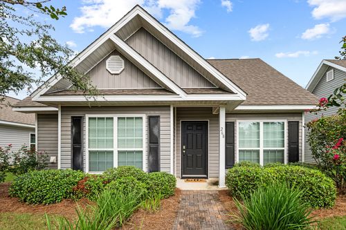 268 Cornelia St, Freeport, FL, 32439-7640 | Card Image