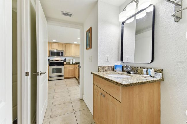 507 - 11605 Gulf Blvd, Condo with 2 bedrooms, 2 bathrooms and null parking in TREASURE ISLAND FL | Image 36