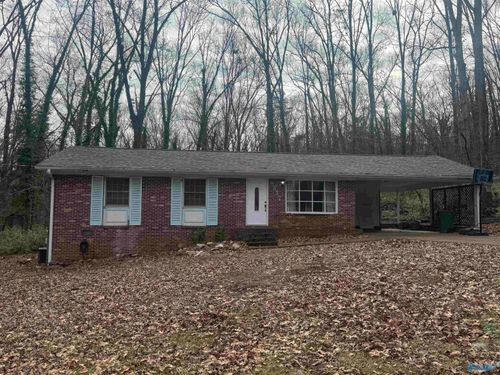 9527 Hemlock Dr Se, Huntsville, AL, 35803-1160 | Card Image