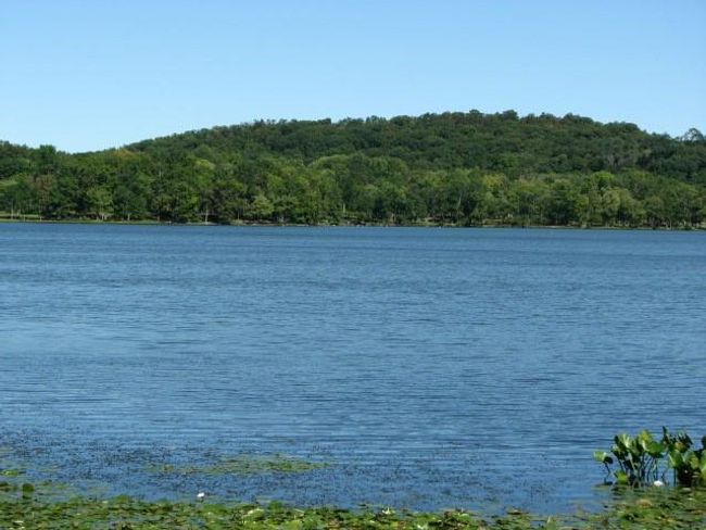 Rockland Lake State Park is also nearby where you can enjoy walking, running and cycling on a 3 mile path around the lake. Simply beautiful! | Image 11