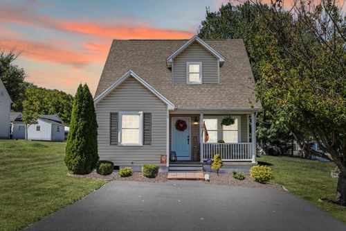 79 Augusta St, VERONA, VA, 24482-2528 | Card Image