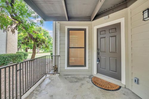 apt-17a-10616 Mellow Mdws, Austin, TX, 78750-1214 | Card Image