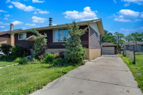 11959 S Keeler Ave, Alsip, IL, 60803-2322 | Card Image