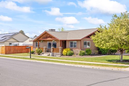 473 Se Sid Ct, Prineville, OR, 97754-2555 | Card Image