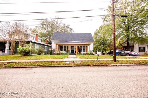 241 Crook Ave, Henderson, TN, 38340-1915 | Card Image