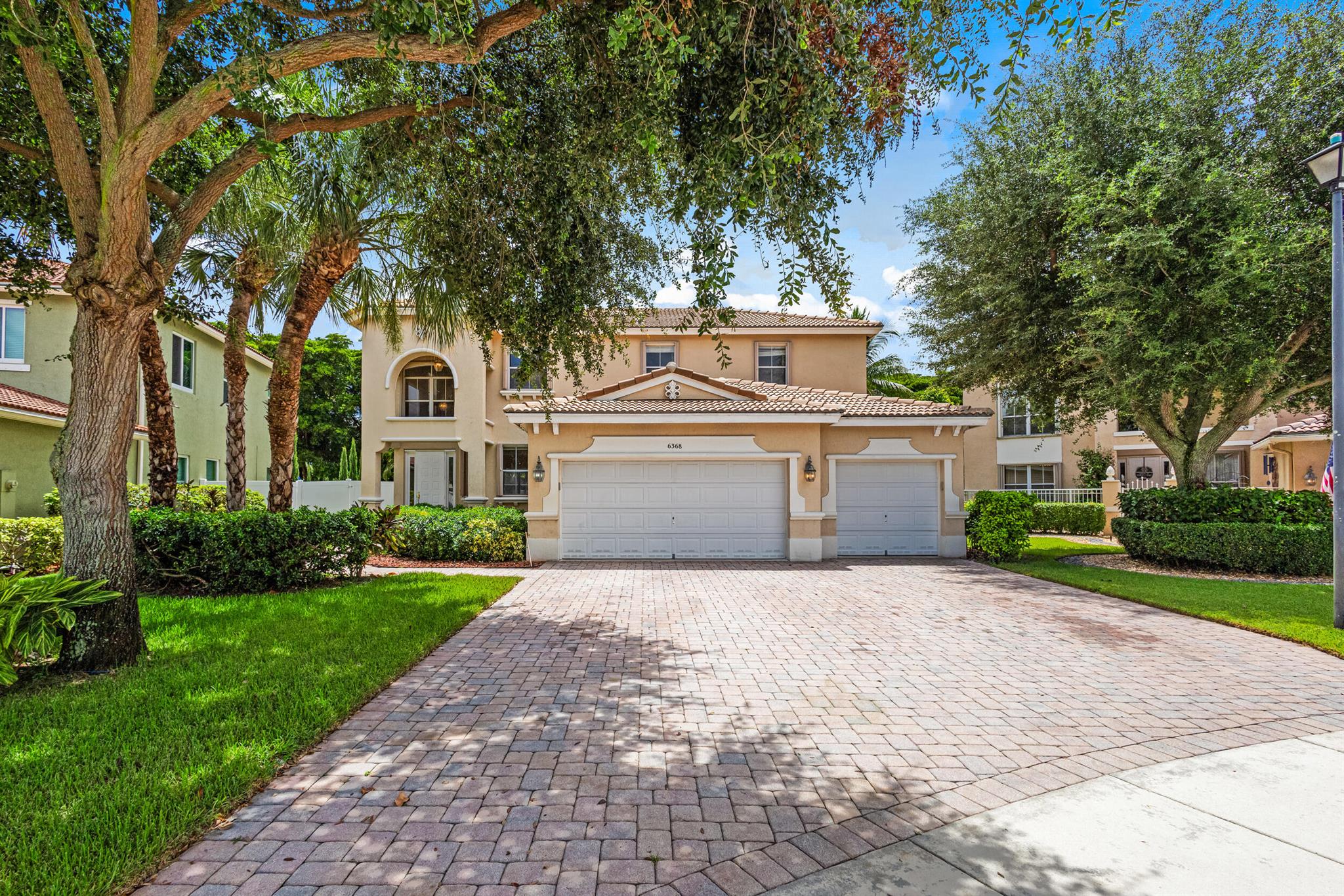 C Durham Dr, Lake Worth, FL 33467