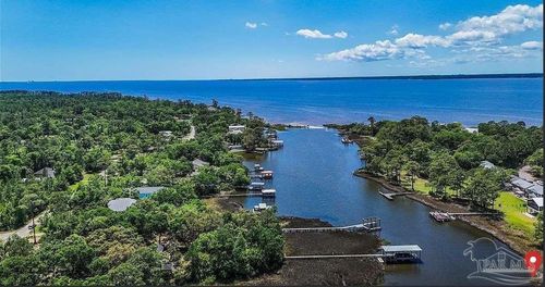 1972 Bay Point Blvd, Milton, FL, 32583-9520 | Card Image