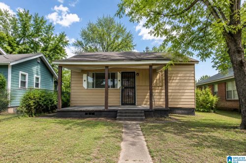 2425 Lawn Ave Sw, BIRMINGHAM, AL, 35211-5109 | Card Image