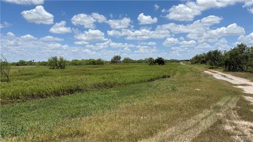 000 N Sunflower Rd, Edcouch, TX, 78538 | Card Image