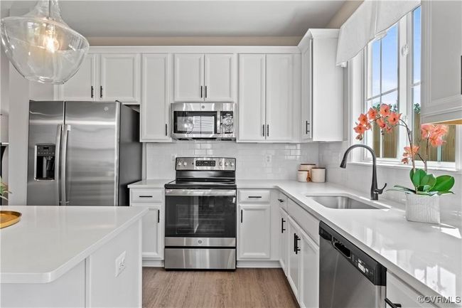 331 Brae Haven Dr, Townhouse with 3 bedrooms, 3 bathrooms and null parking in Glen Allen VA | Image 12