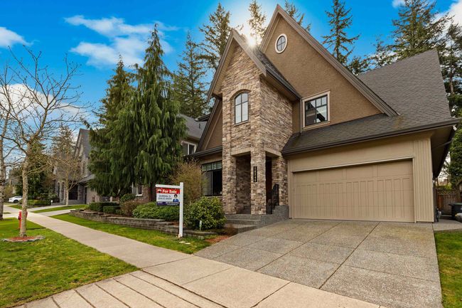 16246 27 A Avenue, House other with 4 bedrooms, 3 bathrooms and 6 parking in Surrey BC | Image 2
