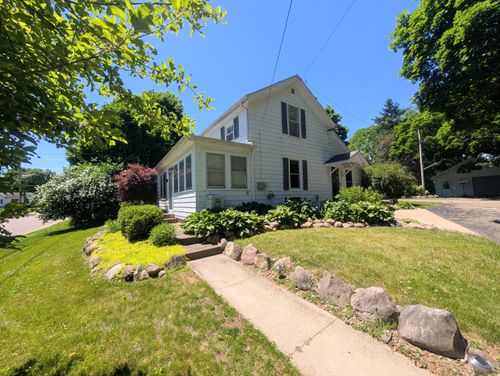 1020 S Marshall Ave, Marshall, MI, 49068-1950 | Card Image