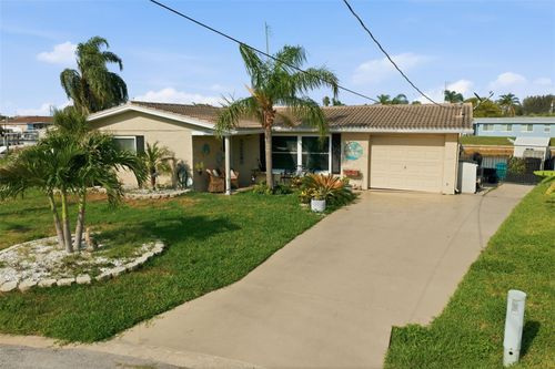 12816 4th Isle, HUDSON, FL, 34667-1986 | Card Image