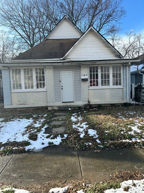 1140 Pershing Ave, Indianapolis, IN, 46222-3155 | Card Image