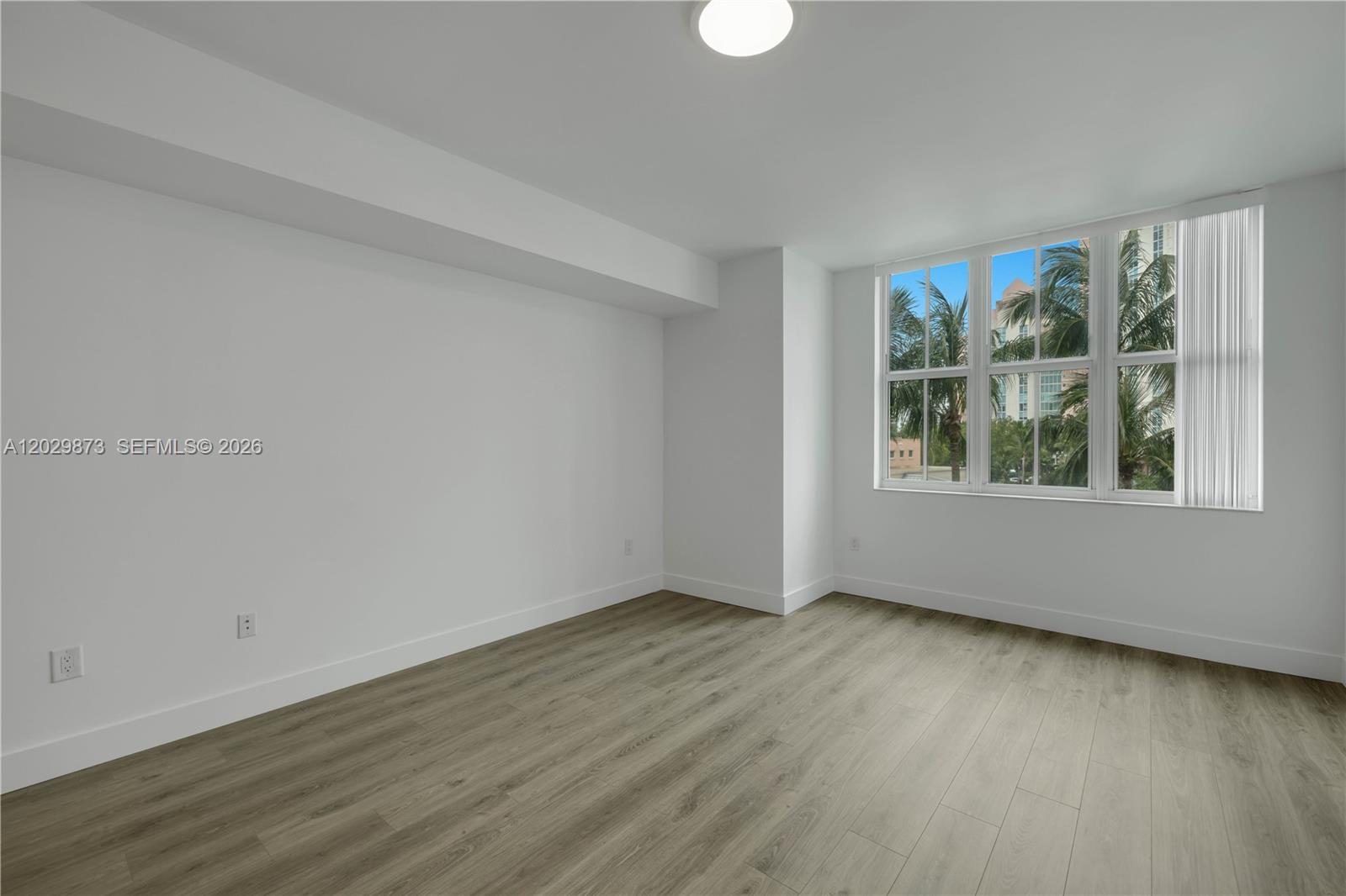 Residential in Aventura 5