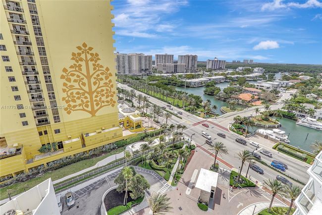APT-1412 - 16425 Collins Ave, Condo with 2 bedrooms, 2 bathrooms and null parking in Sunny Isles Beach FL | Image 48