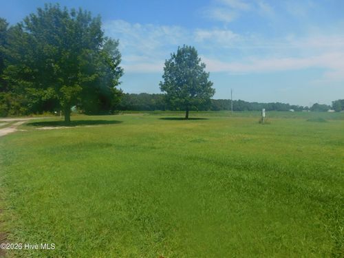 112 Prentiss Riggs Road, Cove City, NC, 28523 | Card Image